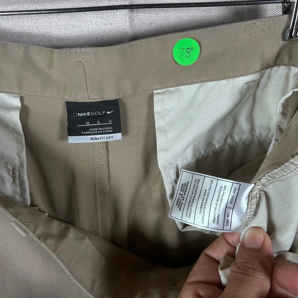 Nike‎ Golf Mens Fit Dry Shorts Tan Khaki Size 36 Flat Front Performance Golfing